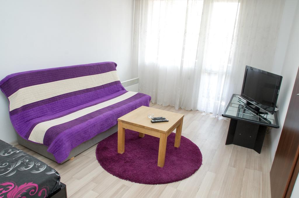 Apartment Medical University Pleven Eksteriør billede